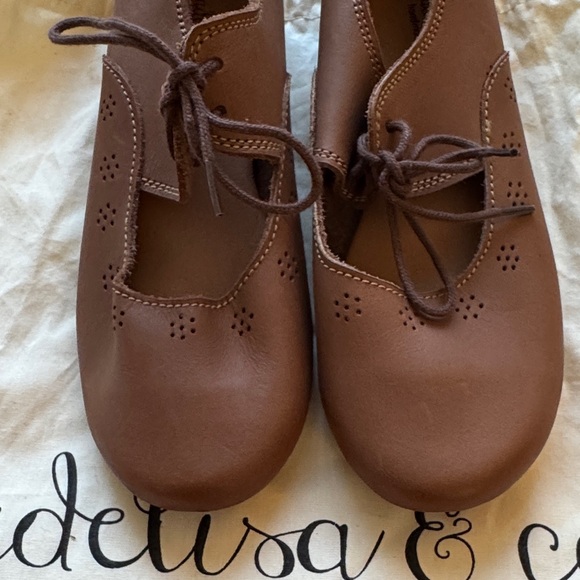 Adelisa & Co. Girls 31 (13) sol brown leather - Picture 12 of 16